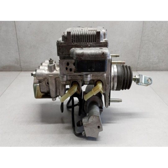 GRUPPO ABS TOYOTA Yaris 2011>2014 usato