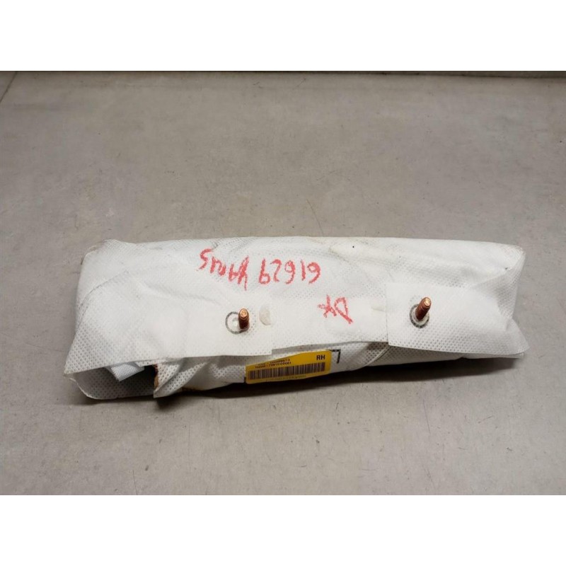 TOYOTA AIR BAG LATERALE DESTRO TOYOTA Yaris 2011>2014 usato