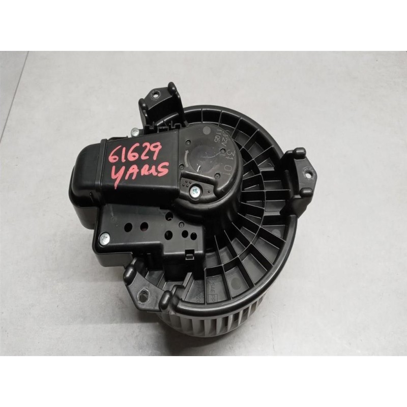 TOYOTA INTERNAL FUN MOTOR  TOYOTA Yaris 2011>2014 used