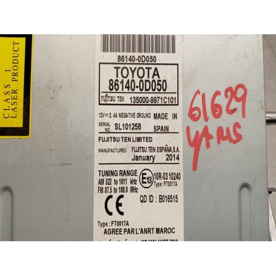 CAR RADIO TOYOTA Yaris 2011>2014 used