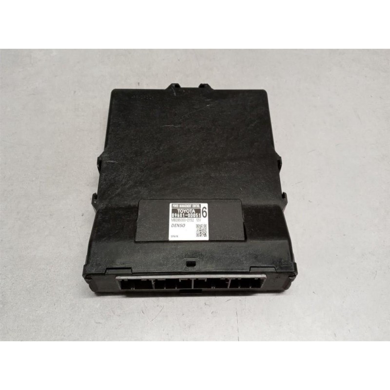 TOYOTA VARIOUS CONTROL UNITS B  TOYOTA Yaris 2011>2014 used