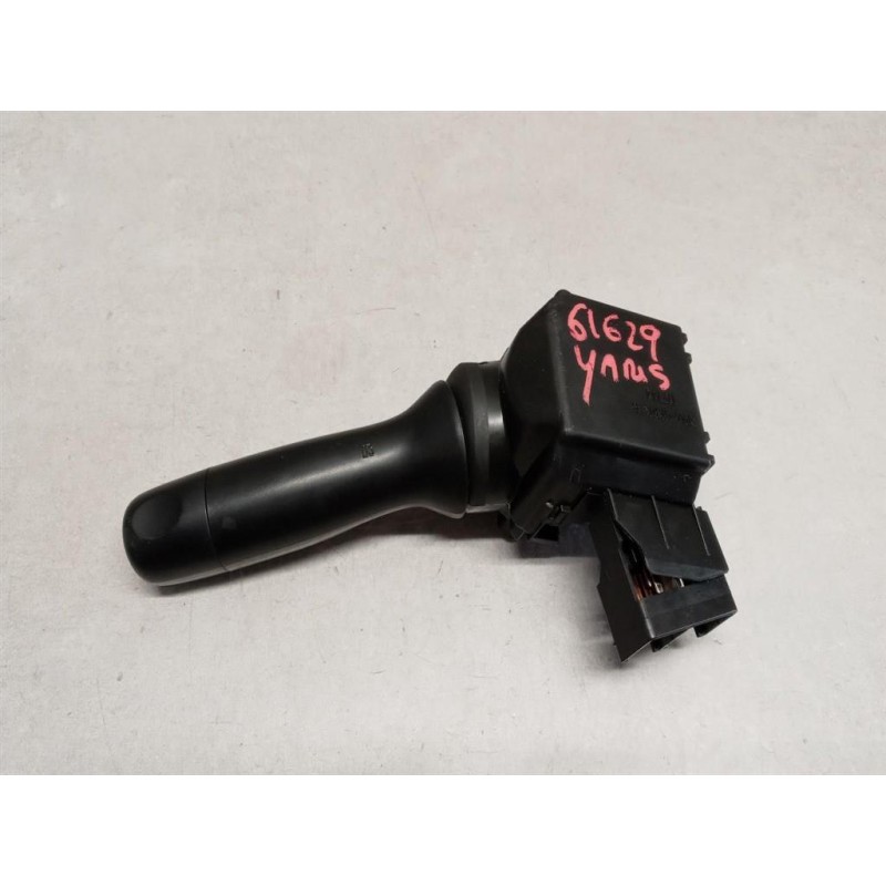 TOYOTA DEVIOTERGI TOYOTA Yaris 2011>2014 used