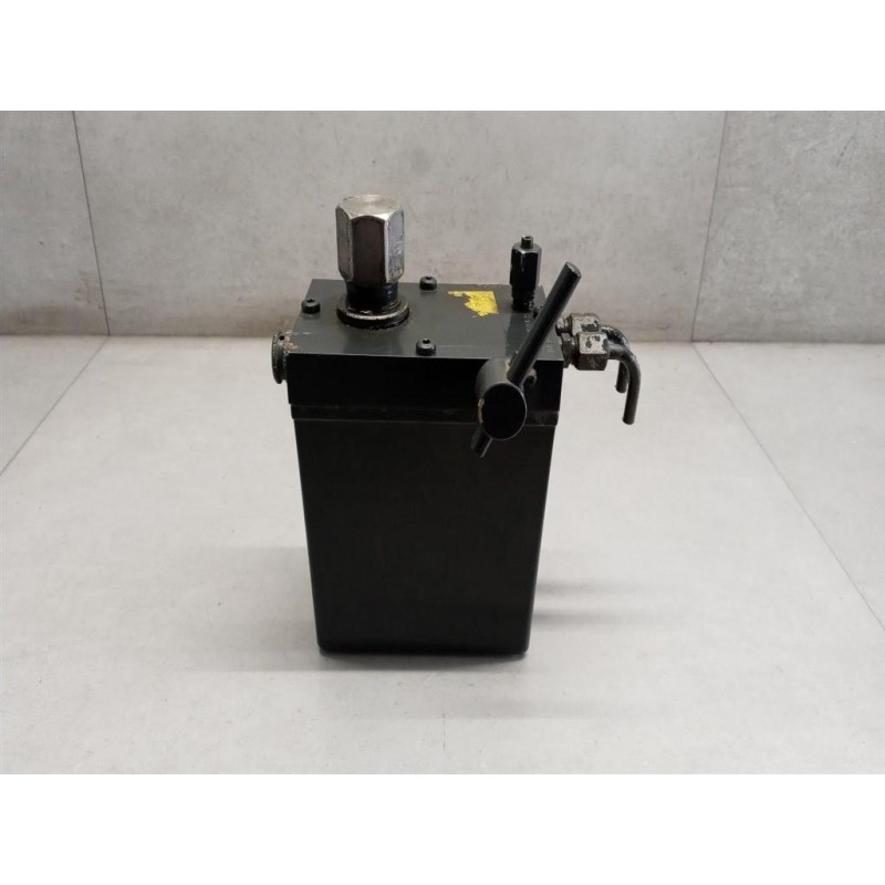 IVECO CAB LIFT PUMP  IVECO Stralis 2013> used