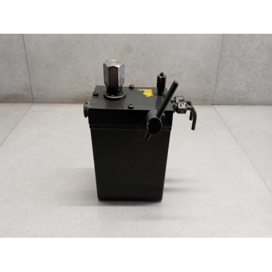 POMPA IDR ALZACABINA IVECO Stralis 2013> usato