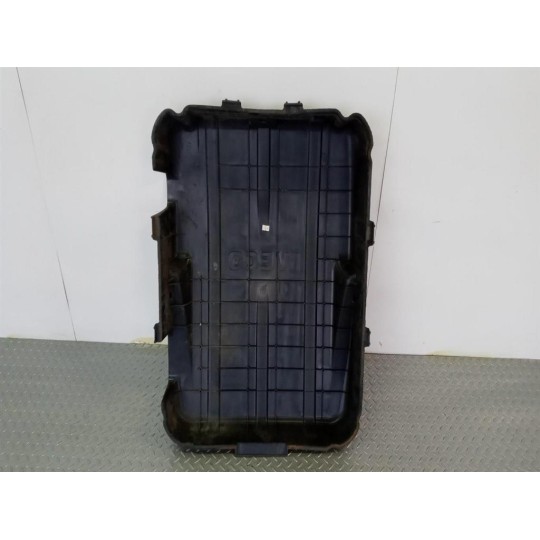 COPERCHIO PORTABATTERIA IVECO Stralis 2013> usato