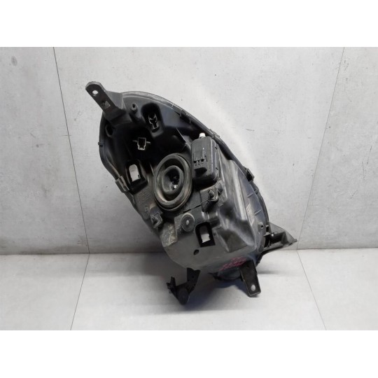 FARO ANTERIORE SINISTRO NISSAN Micra 2005>2007 usato