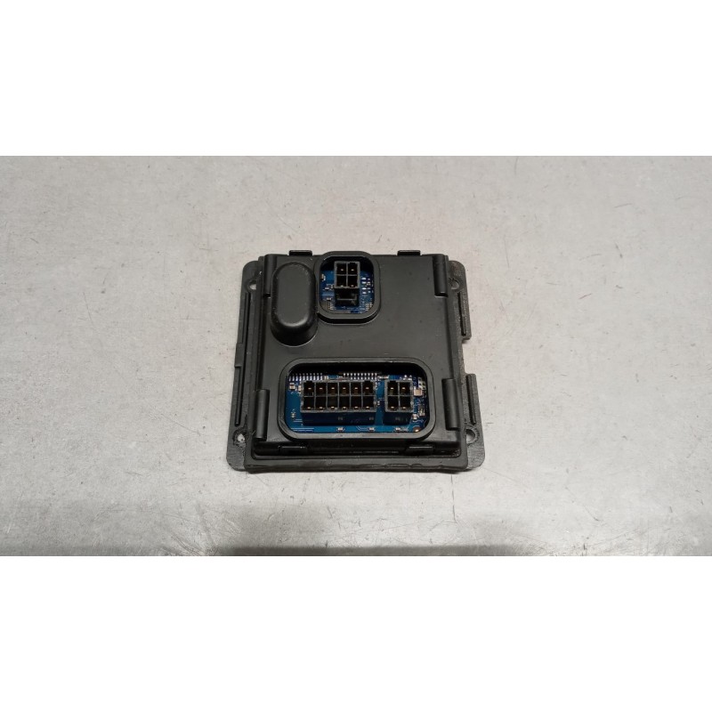 AUDI CENTRALINE VARIE B AUDI A5 Sportback 2009>2011 usato