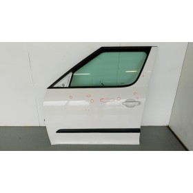 LEFT FRONT DOOR SKODA Yeti...