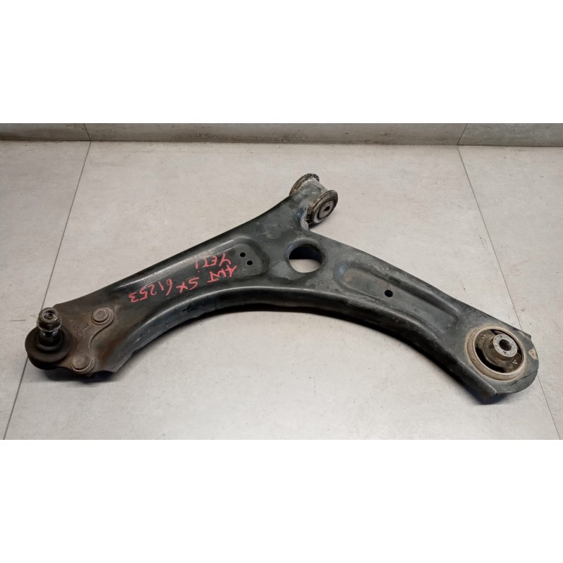 SKODA CONTROL ARM FRONT LOWER LEFT  SKODA Yeti 2009>2012 used