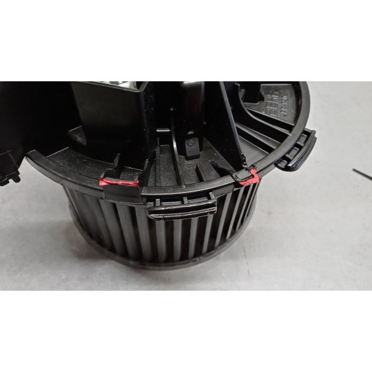 INTERNAL FUN MOTOR  VOLKSWAGEN van Crafter 2006>2016 used