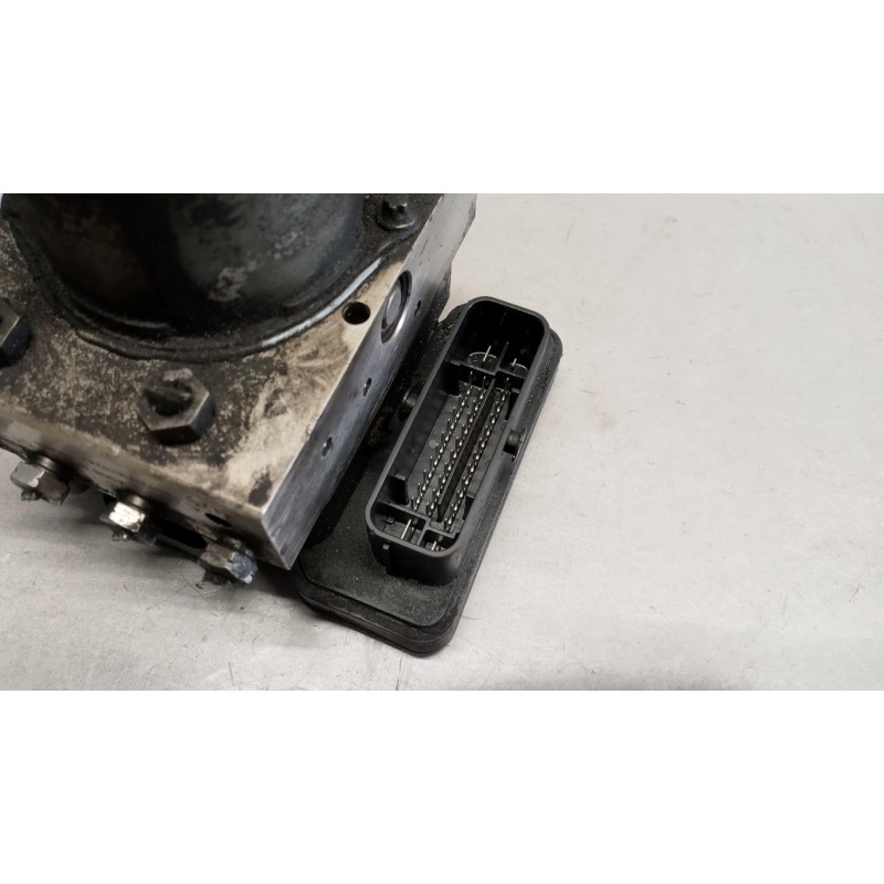 VOLKSWAGEN van ABS SYSTEM VOLKSWAGEN van Crafter 2006>2016 used