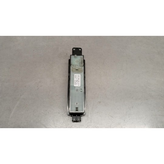 VARIOUS SWITCHES AND BUTTONS A
 VOLKSWAGEN van Crafter 2006>2016 used