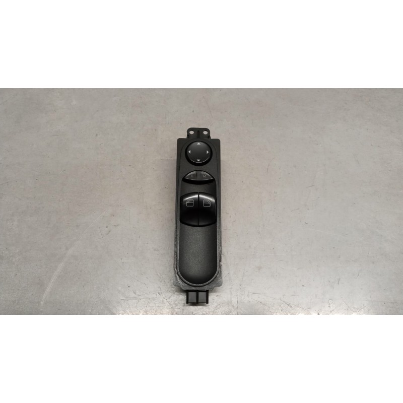 VOLKSWAGEN van VARIOUS SWITCHES AND BUTTONS A
 VOLKSWAGEN van Crafter 2006>2016 used