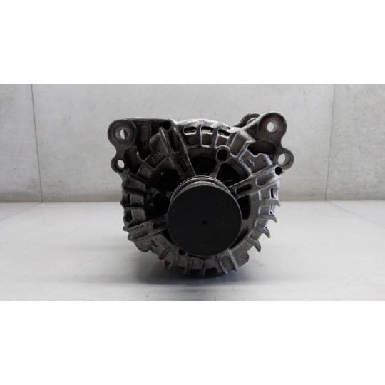 ALTERNATOR VOLKSWAGEN van Crafter 2006>2016 used