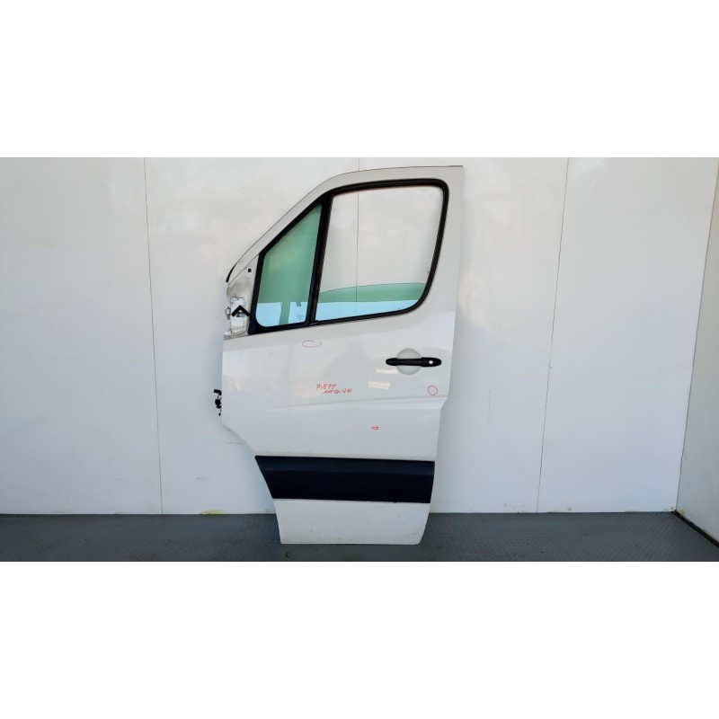 VOLKSWAGEN van LEFT FRONT DOOR VOLKSWAGEN van Crafter 2006>2016 used