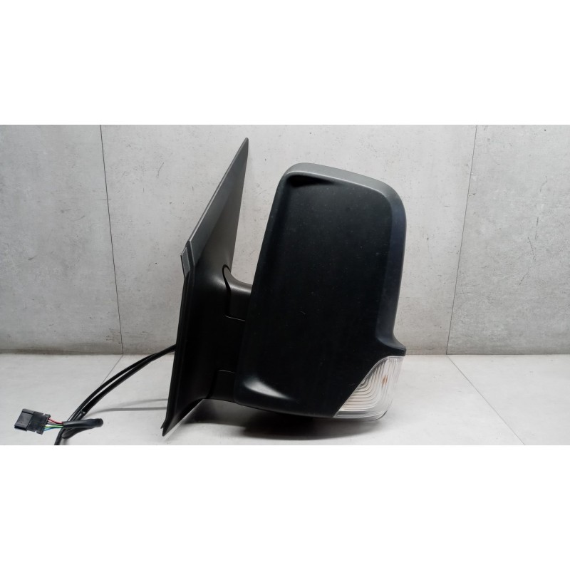 VOLKSWAGEN van LEFT ELETRIC REAR-VIEW MIRROR  VOLKSWAGEN van Crafter 2006>2016 used