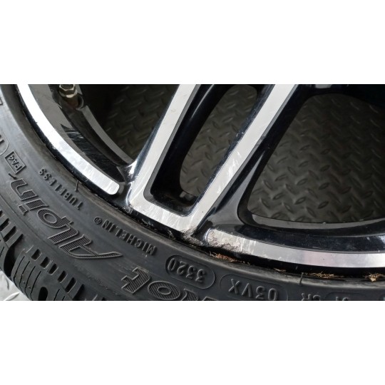 KIT 4 CERCHI IN LEGA MERCEDES-BENZ Classe CLA (C117) 2016>2019 usato