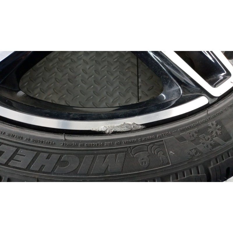 MERCEDES-BENZ KIT 4 CERCHI IN LEGA MERCEDES-BENZ Classe CLA (C117) 2016>2019 usato