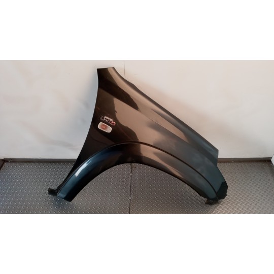 RIGHT FRONT MUDGUARD  TOYOTA Rav 4 2002>2006 used