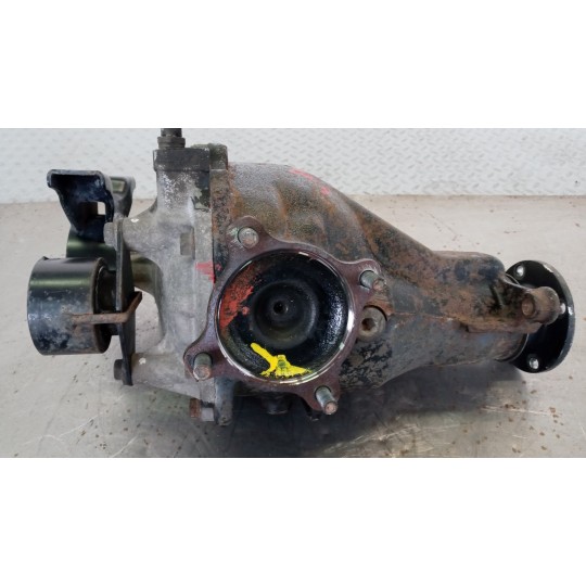 GRUPPO DIFFERENZIALE POSTERIORE TOYOTA Rav 4 2002>2006 usato