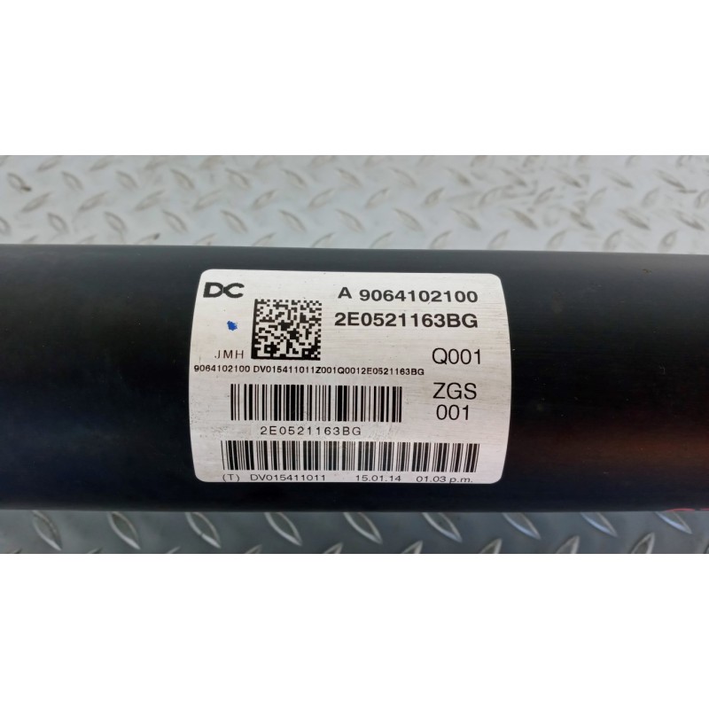 VOLKSWAGEN van FRONT POWER TAKE OFF SHAFTS VOLKSWAGEN van Crafter 2006>2016 used