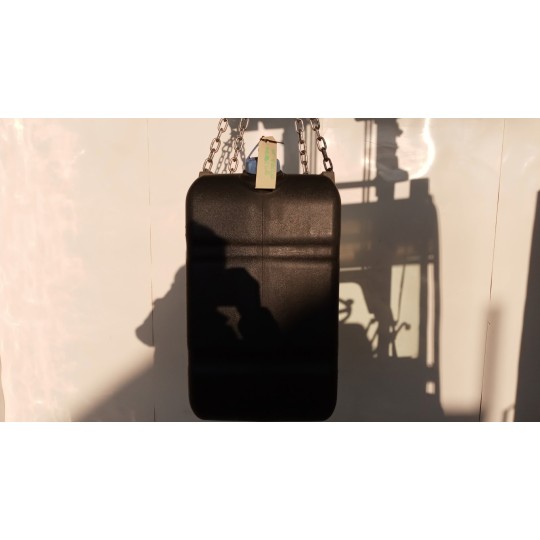 SERBATOIO ADBLUE VOLVO truck FH euro 6 usato