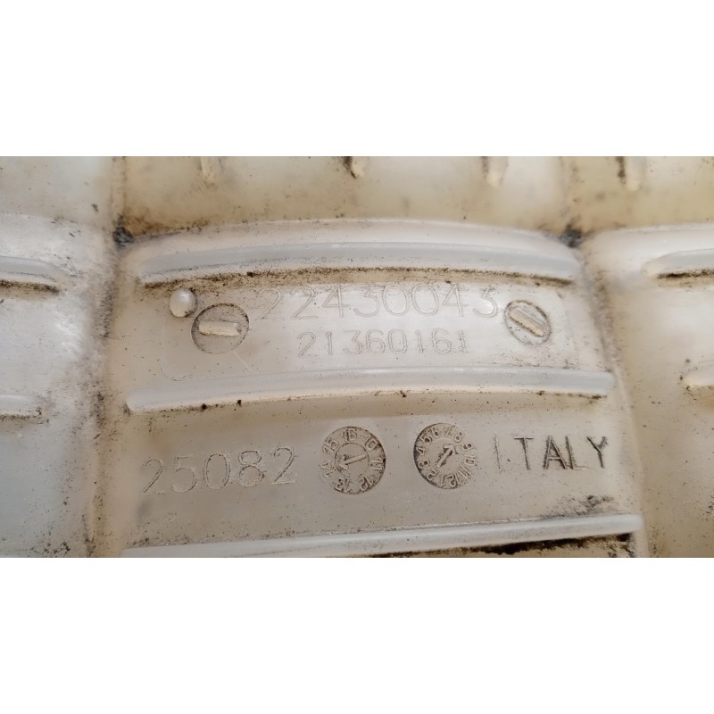 VOLVO truck VASCHETTA ACQUA RADIATORE MOTORE VOLVO truck FH euro 6 usato