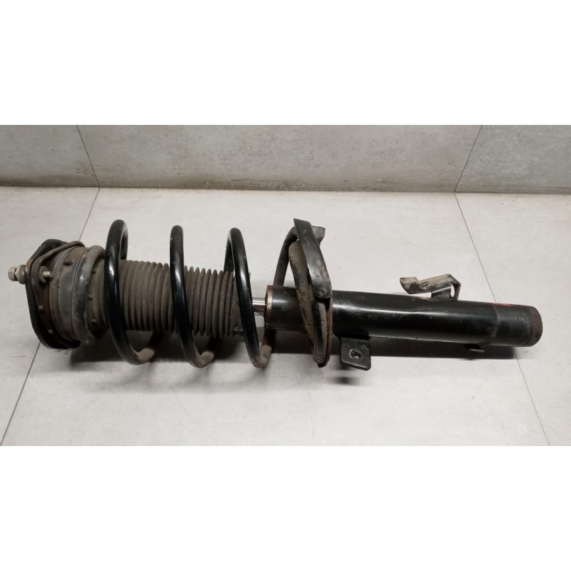FORD RIGHT FRONT SHOCK ASSORBER FORD Focus 2005>2007 used