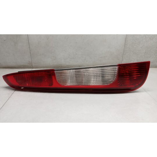 FARO POSTERIORE ESTERNO SINISTRO FORD C-Max 2003>2007 usato