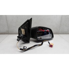 REARVIEW RIGHT  VOLKSWAGEN...