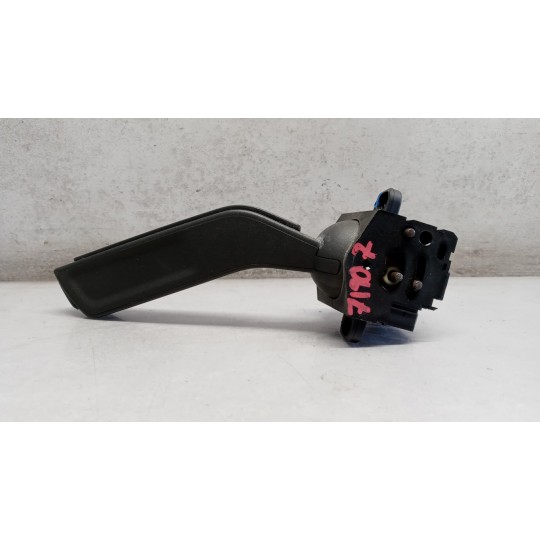 INTERRUTTORI E PULSANTI DEVIO VOLVO truck FH euro 6 usato