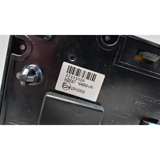 INTERRUTTORI E PULSANTI ABITACOLO VOLVO truck FH euro 6 usato