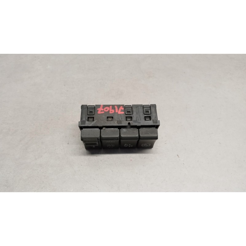 VOLVO truck INTERRUTTORI E PULSANTI ABITACOLO VOLVO truck FH euro 6 usato