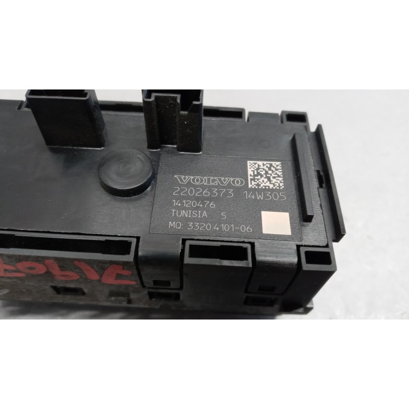 VOLVO truck INTERRUTTORI E PULSANTI ABITACOLO VOLVO truck FH euro 6 usato