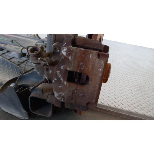 PINZA POSTERIORE DESTRA RENAULT Laguna 2008> usato