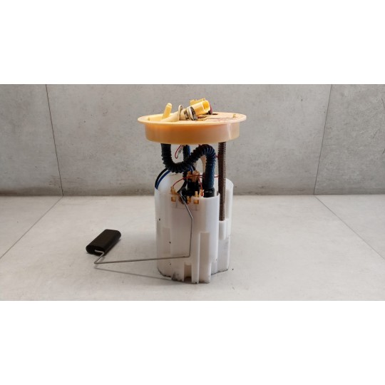 PUMPS TANK FORD Focus 2014> used