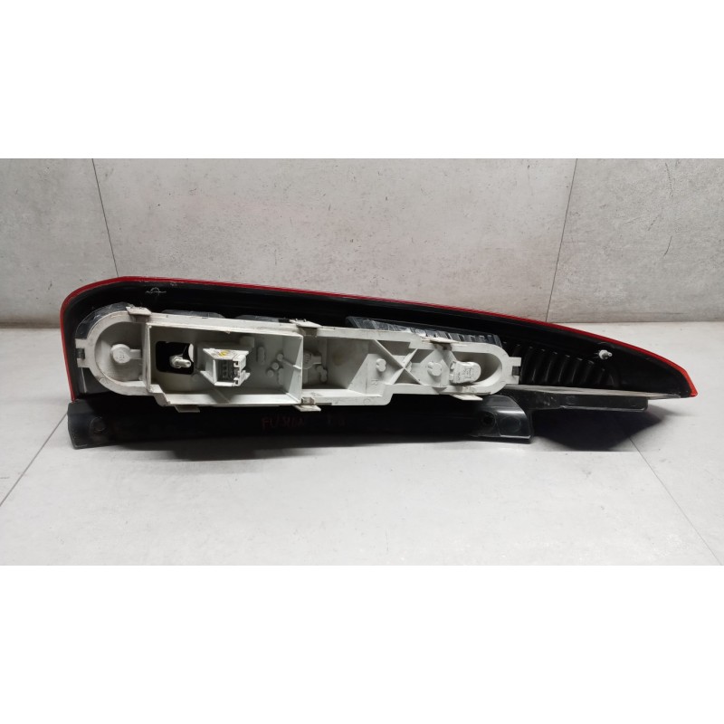 FORD FARO POSTERIORE ESTERNO DESTRO FORD Fusion 2002>2006 usato