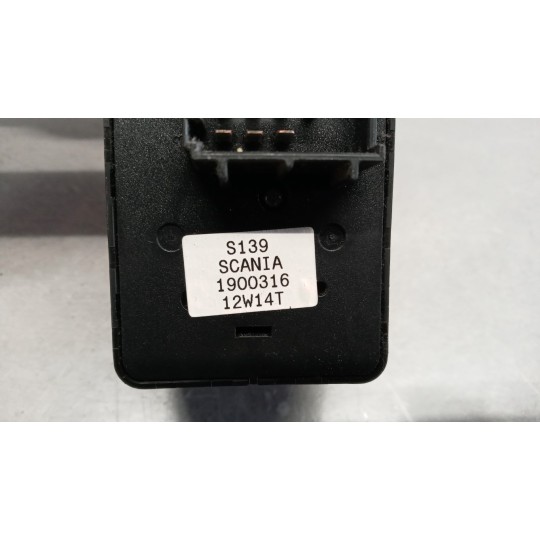 BLOCCO LUCI SCANIA Serie R 2005> usato