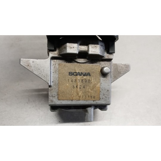 INTERRUTTORI E PULSANTI DEVIO SCANIA Serie R 2005> usato