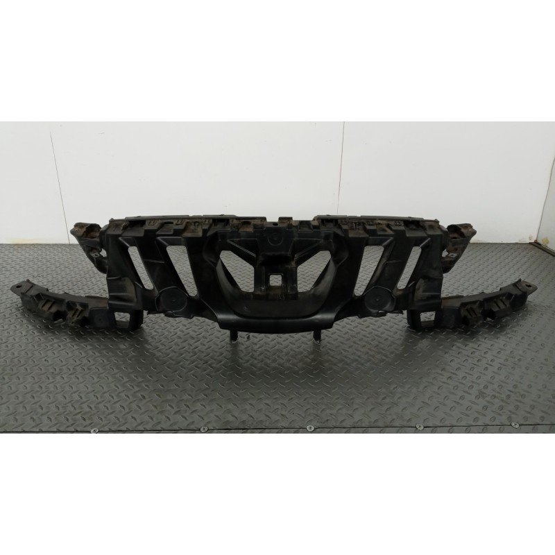 PEUGEOT THE TOP FRONT SPOT-FACING  PEUGEOT 308 2007>2011 used