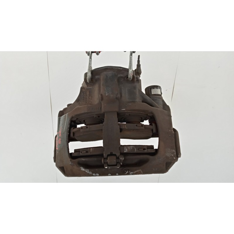 MAN PINZA POSTERIORE SINISTRA MAN TGX euro 6 usato