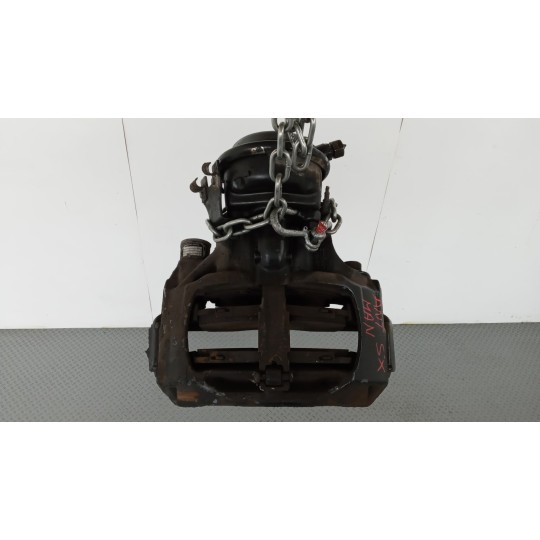 PINZA ANTERIORE SINISTRA MAN TGX euro 6 usato