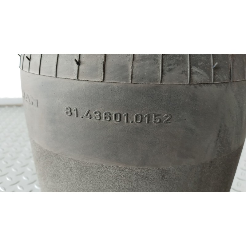 MAN SOFFIETTI  AD ARIA SOSPENSIONI MAN TGX euro 6 usato