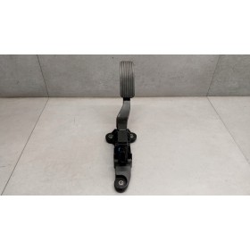 PEDALE ACCELERAZIONE...