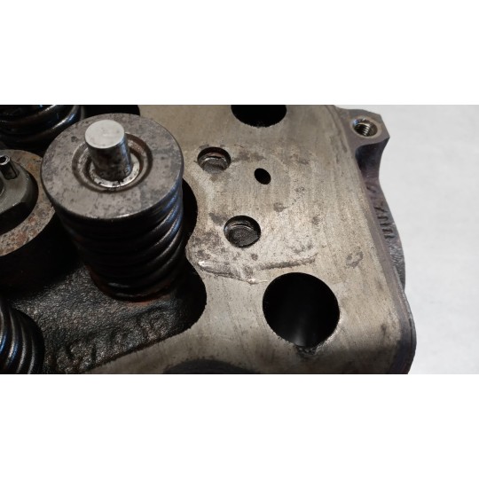 TESTATA MERCEDES-BENZ truck Axor usato