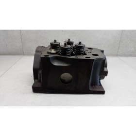 TESTATA MERCEDES-BENZ truck...