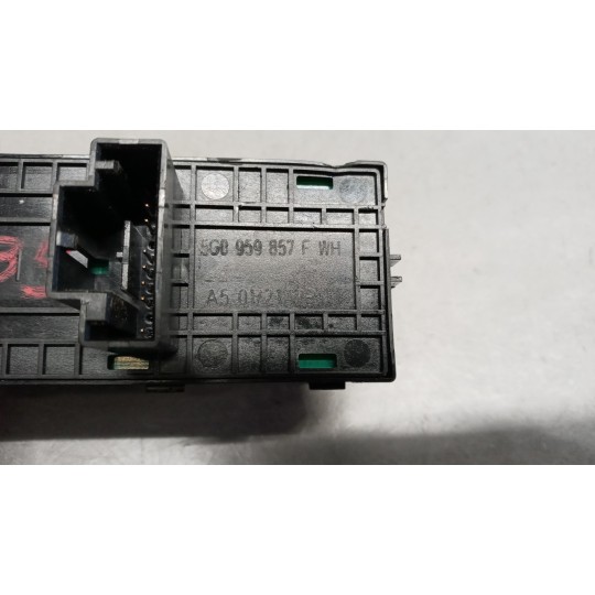 INTERRUTTORI E PULSANTI ALZAVETRI VOLKSWAGEN Polo 2017>2021 usato