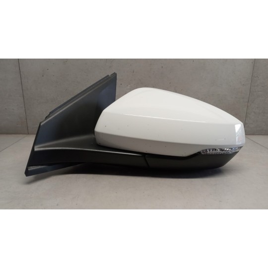 LEFT ELETRIC REAR-VIEW MIRROR  VOLKSWAGEN Polo 2017>2021 used