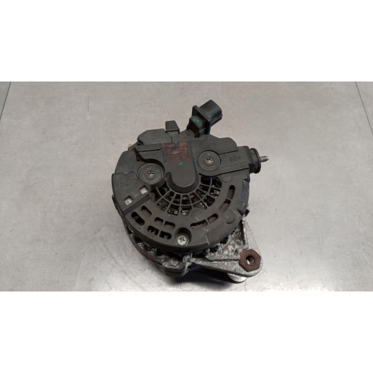 ALTERNATORE TOYOTA Yaris 2005>2008 usato