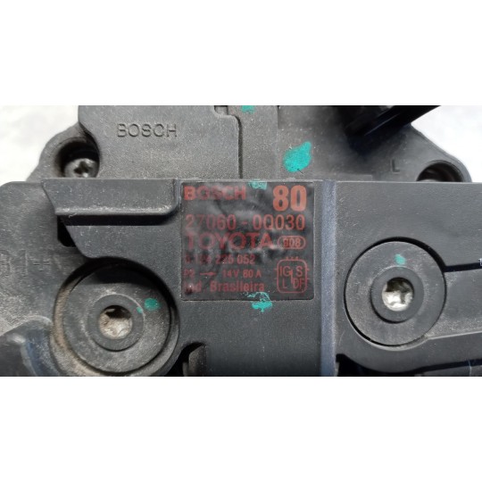 ALTERNATORE TOYOTA Yaris 2005>2008 usato